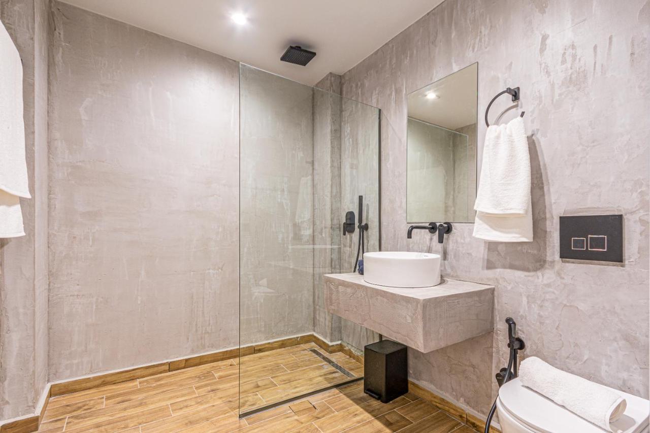 Queen'S Gem Luxury Villa - Heated Jacuzzi & Pool ヘルソニソス エクステリア 写真