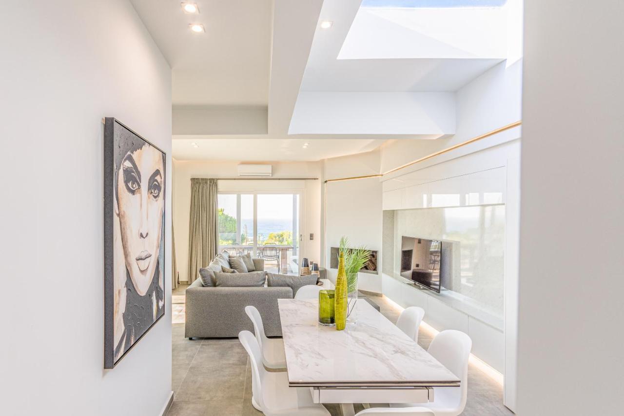 Queen'S Gem Luxury Villa - Heated Jacuzzi & Pool ヘルソニソス エクステリア 写真