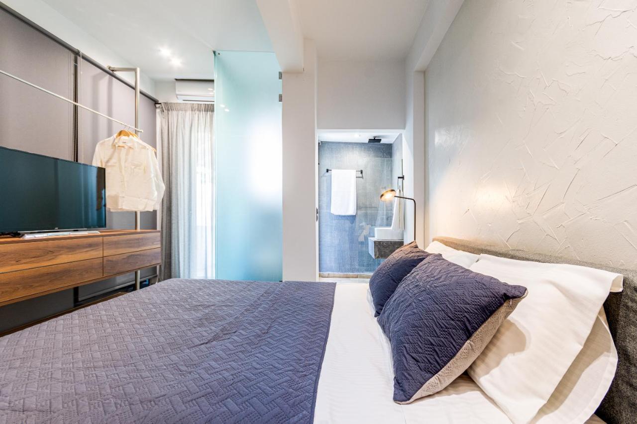 Queen'S Gem Luxury Villa - Heated Jacuzzi & Pool ヘルソニソス エクステリア 写真