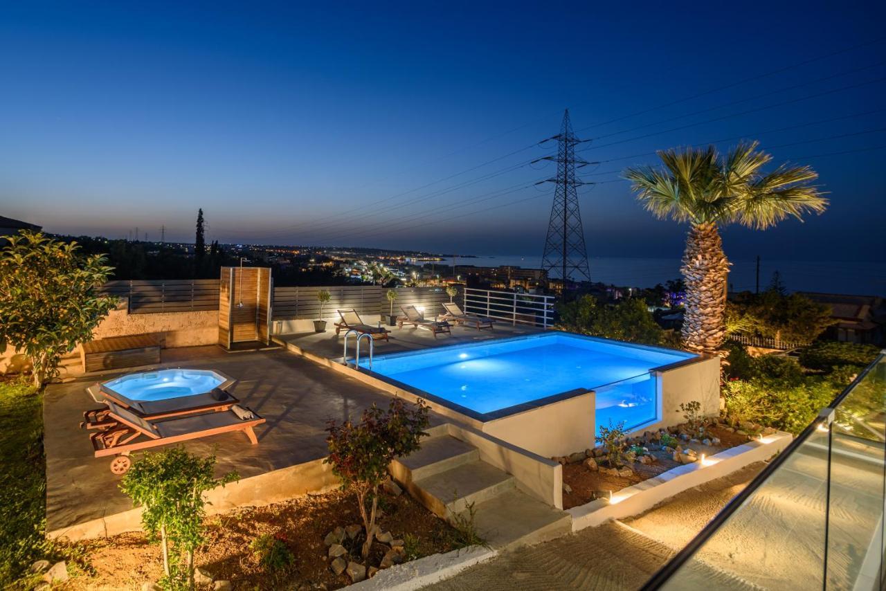 Queen'S Gem Luxury Villa - Heated Jacuzzi & Pool ヘルソニソス エクステリア 写真