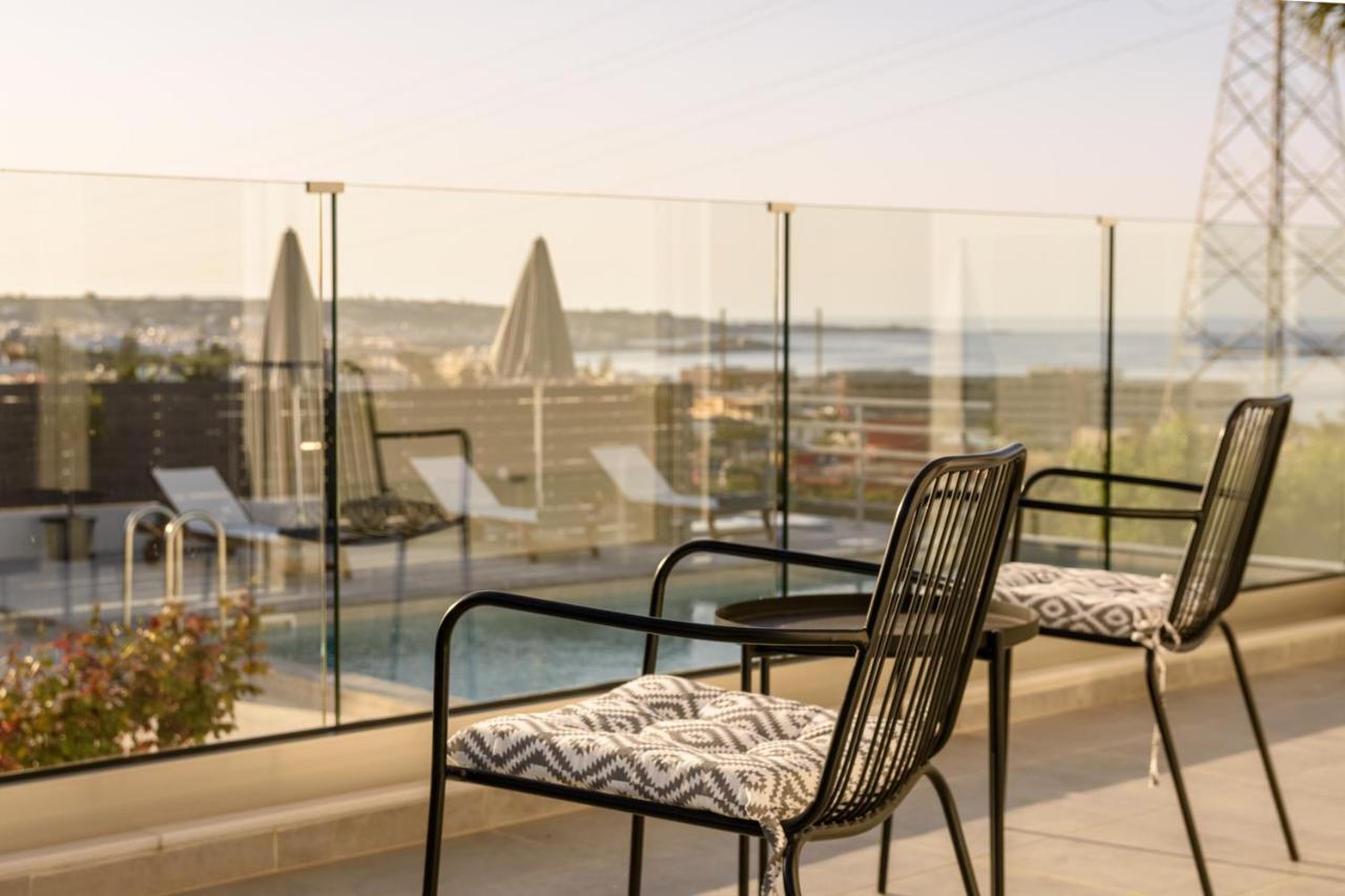 Queen'S Gem Luxury Villa - Heated Jacuzzi & Pool ヘルソニソス エクステリア 写真