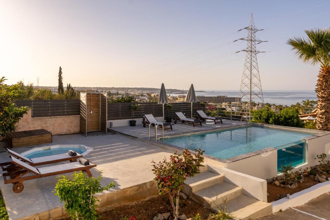 Queen'S Gem Luxury Villa - Heated Jacuzzi & Pool ヘルソニソス エクステリア 写真